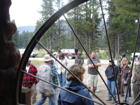 Sundaymeeting.jpg - 86642 Bytes